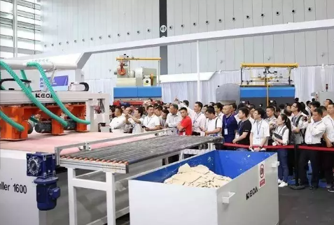 以“創(chuàng)新”與時代賽跑  ——科達(dá)潔能陶瓷機械引領(lǐng)技術(shù)新潮流