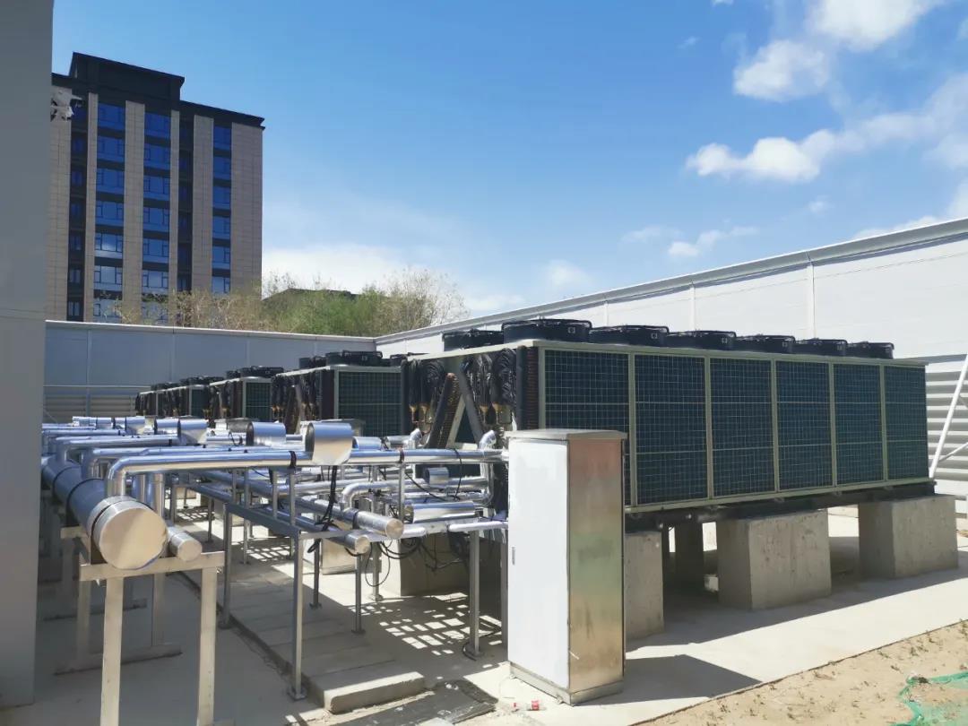 助力北京供暖！虎渡科達(dá)國(guó)內(nèi)首臺(tái)套兆瓦級(jí)離心壓縮機(jī)空氣源熱泵投入使用