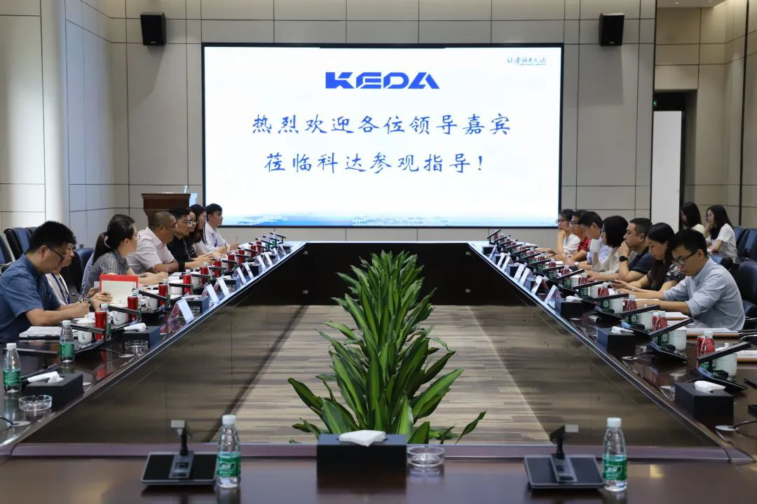 政企同心！陳村鎮(zhèn)黨委副書記梁錦棠一行參觀調(diào)研科達制造