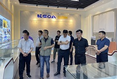 青海鹽湖工業(yè)股份有限公司黨委副書(shū)記霍偉一行蒞臨科達(dá)制造安徽基地參觀(guān)考察